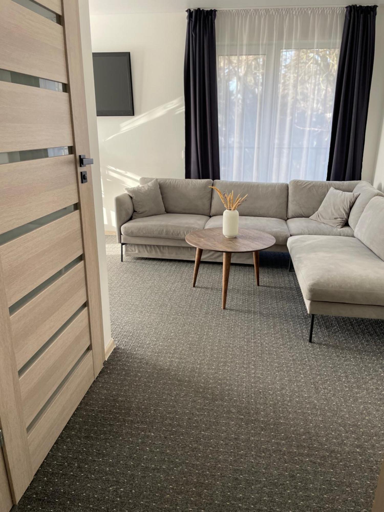 Izabeles Apartamentai 帕兰加 外观 照片